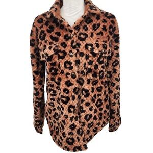 NWOT SIMPLY SOUTHERN LEOPARD PRINT BUTTON UP FUZZY TOP - Size XXL SKU:550